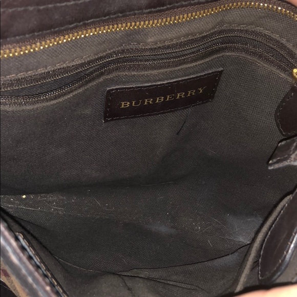 Authentic Burberry Crossbody Shoulder bag - Picture 2 of 8